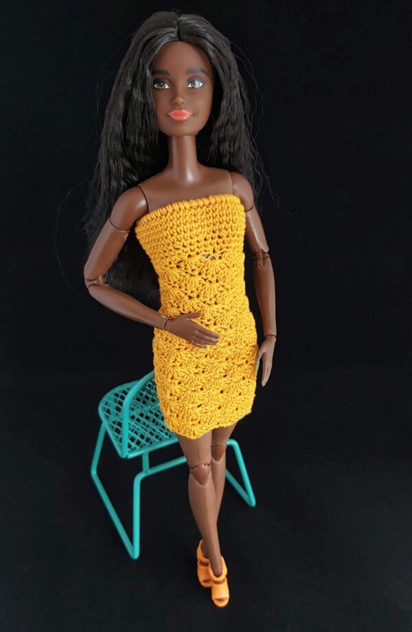 Teokarbi mustriga kleit Barbie nukule - Image 6