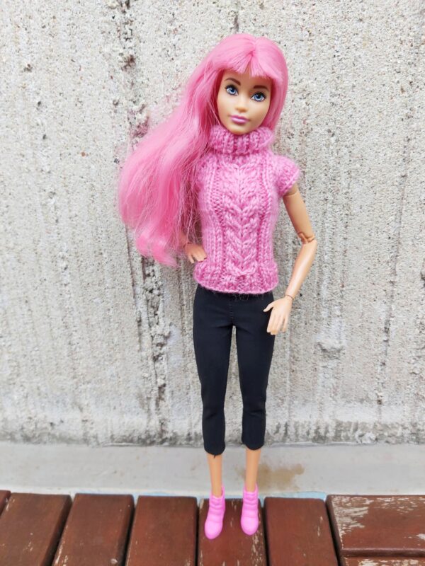 Palmikuga vest Barbie nukule