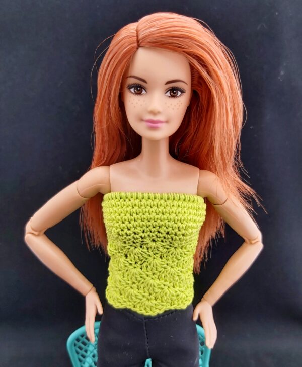 Teokarbi mustriga topp Barbie nukule