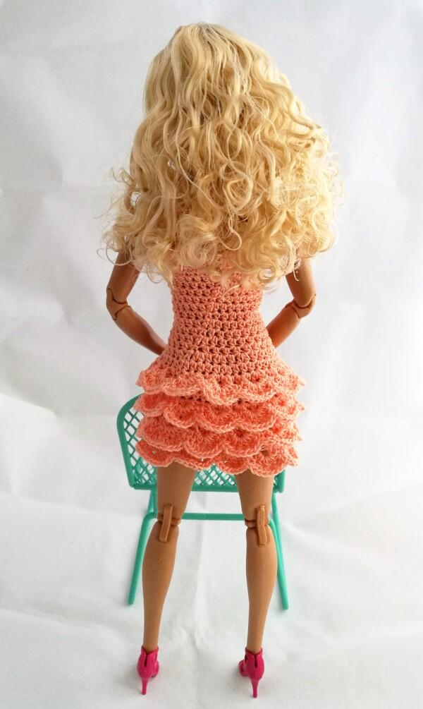 Satsidega kleit Barbie nukule - Image 5