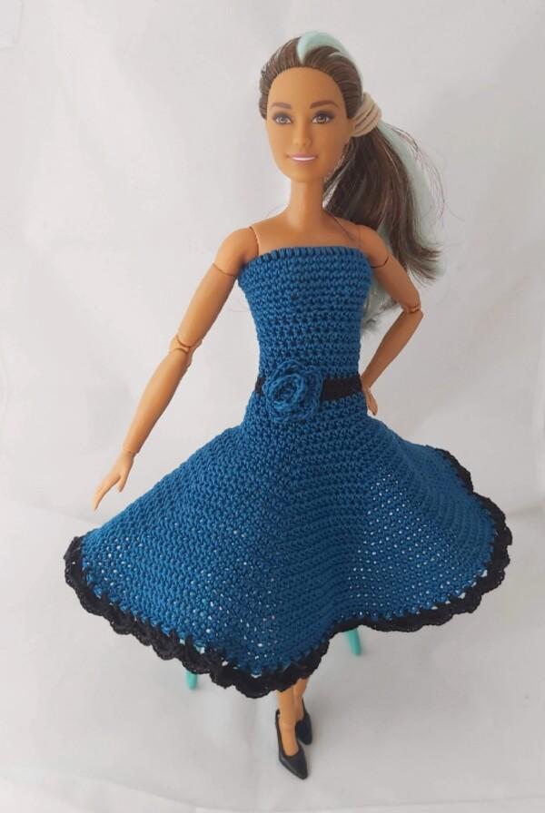 Ladina stiilis kleit Barbie nukule - Image 4