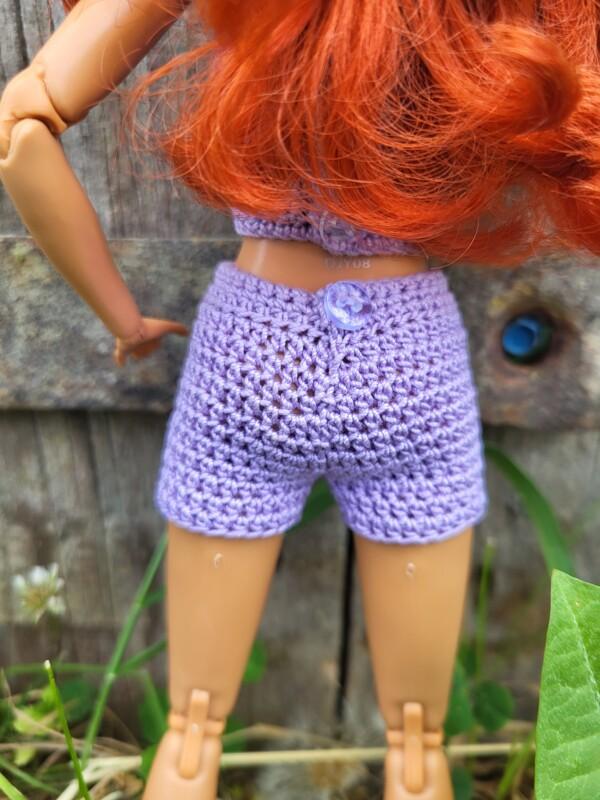 Lühikesed heegeldatud püksid Barbie nukule - Image 7