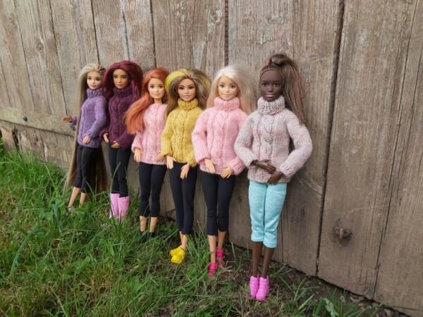 Kõrge kaelusega kampsun Barbie nukule - Image 5