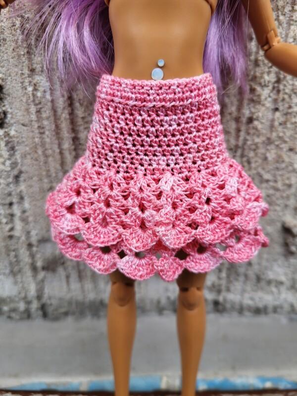 Heegeldatud kirju seelik Barbie nukule