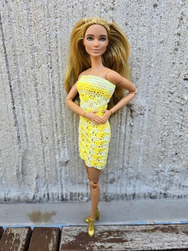 Teokarbi mustriga kirju kleit Barbie nukule - Image 2